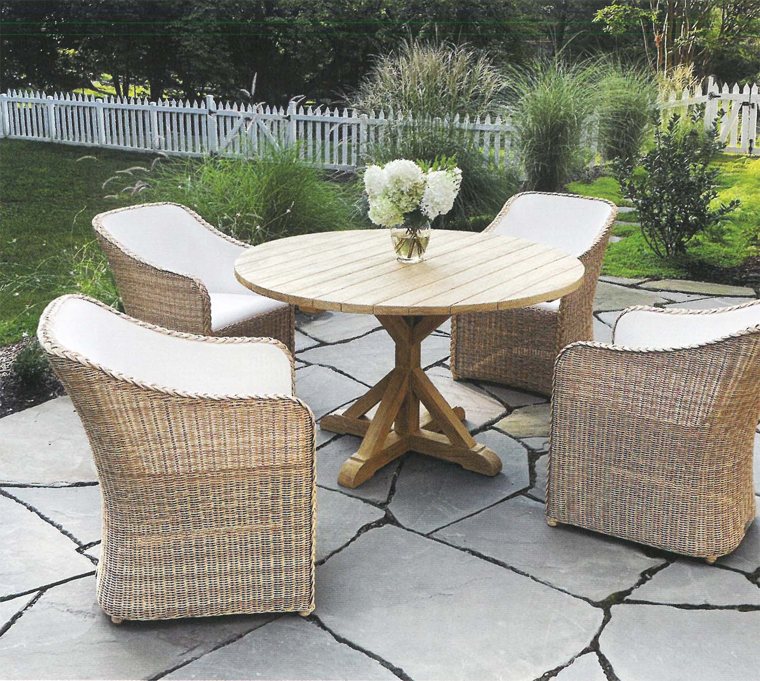 Quogue Club Sofa - Image 3